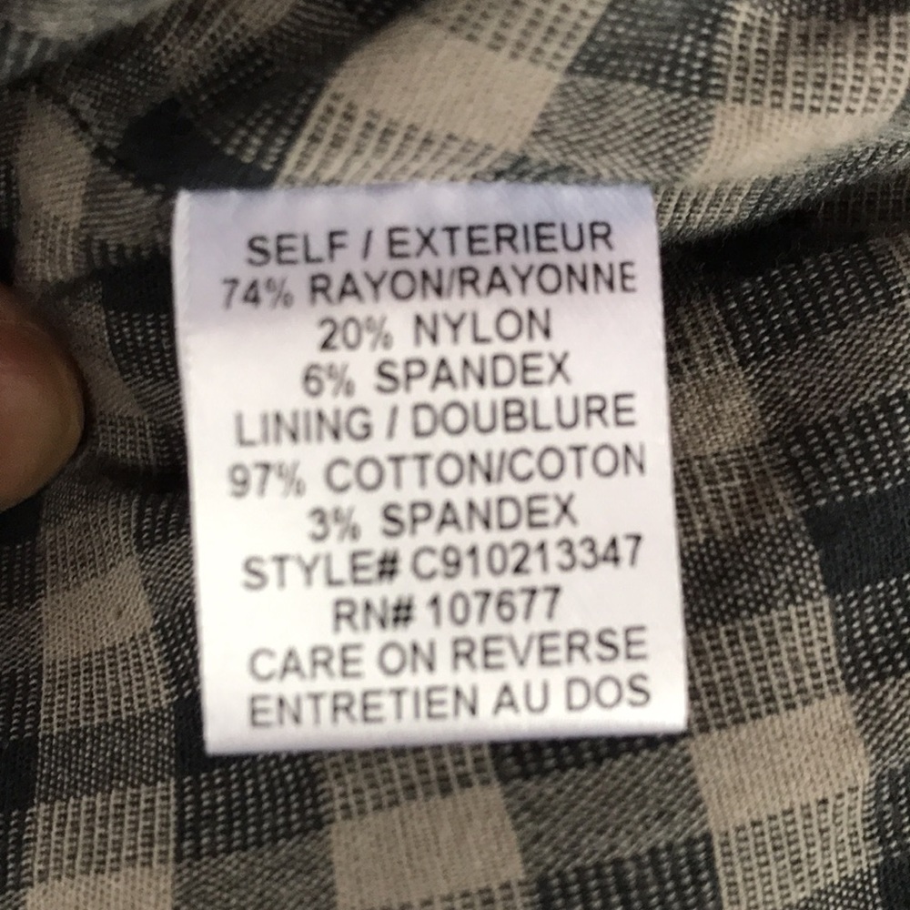 Alice+Olivia vest: buffalo plaid lining Large - Picture 8 of 9